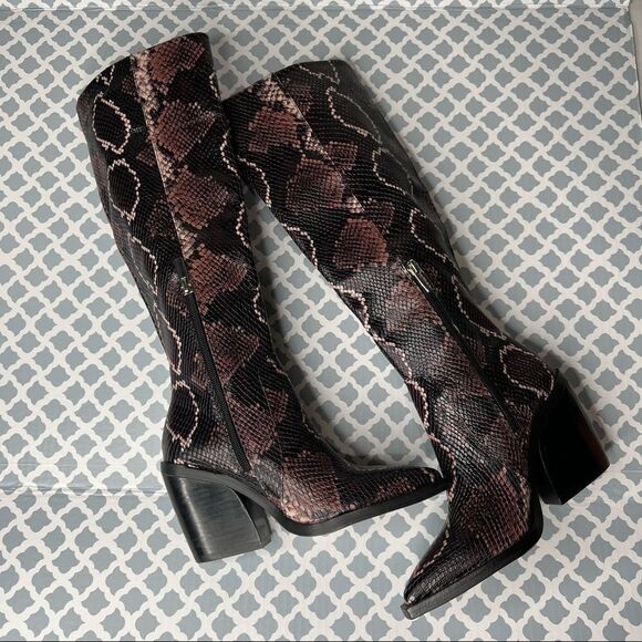 VINCE Camuto Gravana Knee High Boot, Size 5M NWOT - Picture 5 of 16